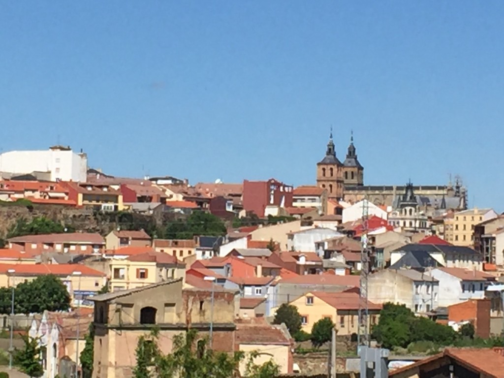 Day 25 - Hospital De Orbigo to Astorga | Camino de Santiago